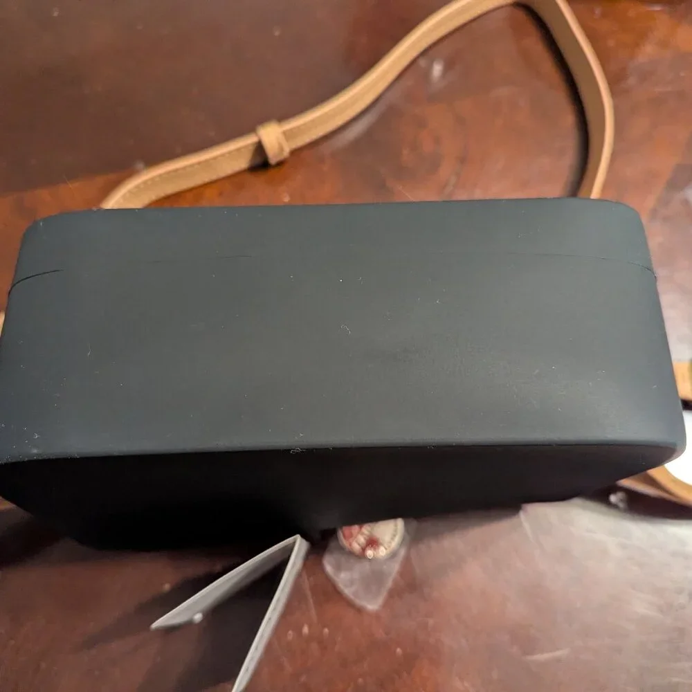 Fablou Chelsea Black Crossbody Bag with Tan Strap BNWT - Picture 5 of 8